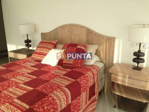 Imagen 10 de 23 de Apartamento En Brava, 3 Dormitorios *