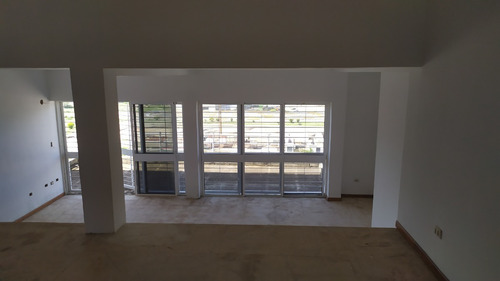 Imagen 11 de 16 de En Venta Town House Playa El Angel. Playa Moreno. Pampatar.