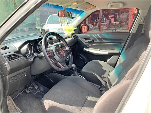 Imagen 9 de 9 de Suzuki Swift 2018 Versión Americana Excelentes Condiciones