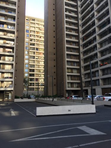 Imagen 2 de 20 de Departamento Cercano Metro Irarrázabal