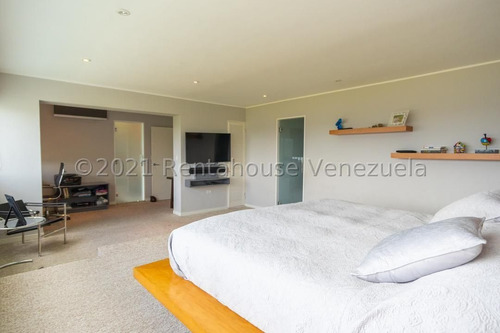 Imagen 6 de 25 de Pb Duplex En Venta En Edificio Con Pozo En Lomas Del Club Hipico, Caracas, Codigo: Mvg 20-19200