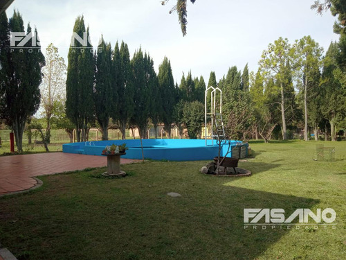 Imagen 15 de 16 de Quinta En Venta En Otamendi - Campana