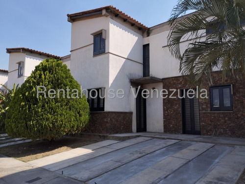 César Bullones Vende Estupenda Casa En Los Rastrojos, Cabudare, Lara 25-16808