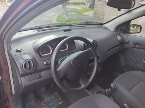 Imagen 9 de 13 de Chevrolet Aveo 2017