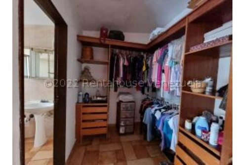 Imagen 12 de 21 de #23-15357 Comodo Y Amplio Townhouse Ubicado En Llano Alto
