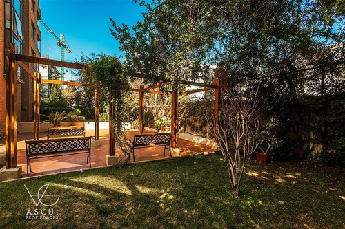 Departamento En Venta De 4 Dorm. En Las Condes
