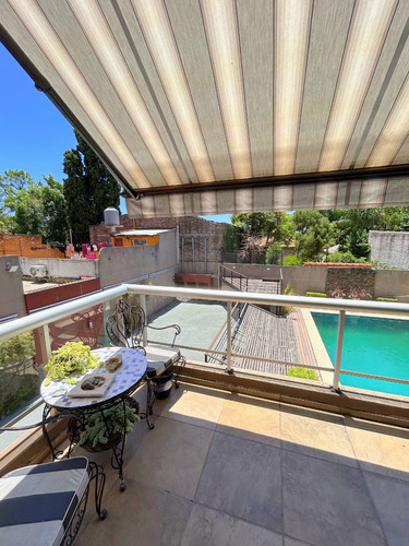 Eva Peron 1600 -lanus Complejo 2 Amb C/balcon Terraza, Espectacular! Piscina-sum