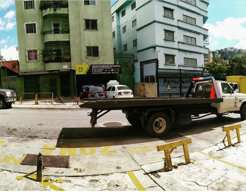 Imagen 2 de 5 de Centro De Servicio Renault (bello Monte )