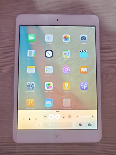 iPad Mini 1 (caja Y Cargador Original) 