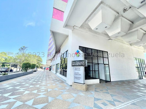 Local Comercial En Venta Avenida Los Leones Este De Barquisimeto Kenlimar Nieto 24-5043