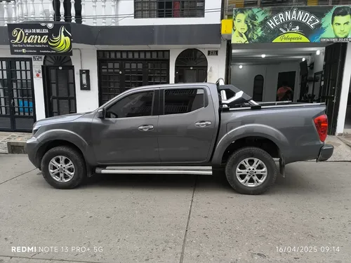 Nissan Frontier 2.5 Xe