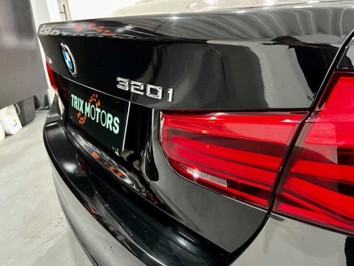 Imagem 10 de 15 de Bmw 320i 2.0 16v Turbo Active Flex 4p Automatico 2017