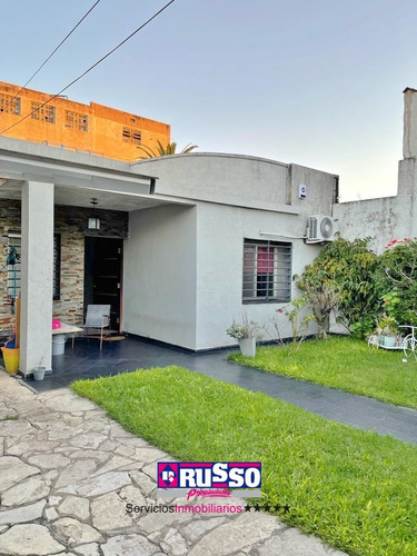 Venta Casa 3 Ambientes Ramos Mejia