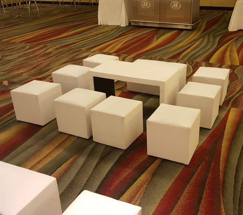 Alquiler De Living, Puff, Mesa, Luminosos, Envíos Sin Cargo*