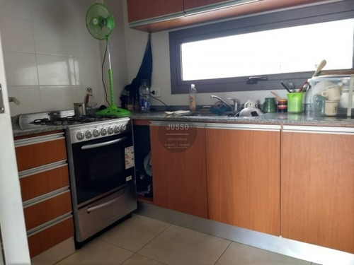 Imagen 4 de 7 de Venta Monoambiente 44 Metros Balcón A La Calle.