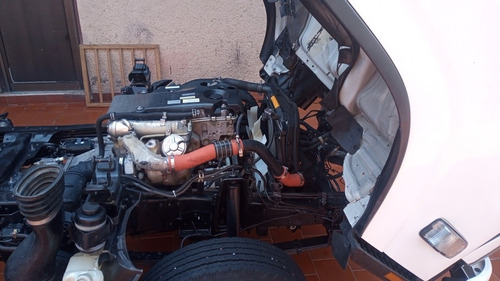 Imagen 9 de 13 de Isuzu Elf 300