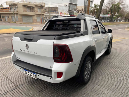 Imagen 7 de 13 de Renault Duster Oroch 2016 2.0 Outsider Plus