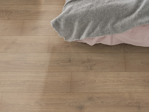 Imagen 1 de 5 de Piso Flotante Egger 8mm Con Click - Roble Norte Marron