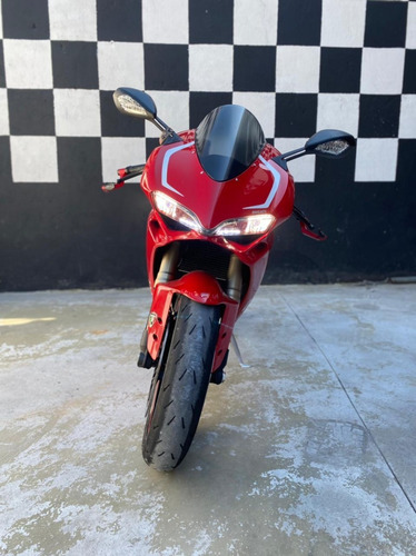 Imagem 1 de 12 de Ducati 1299 Panigale