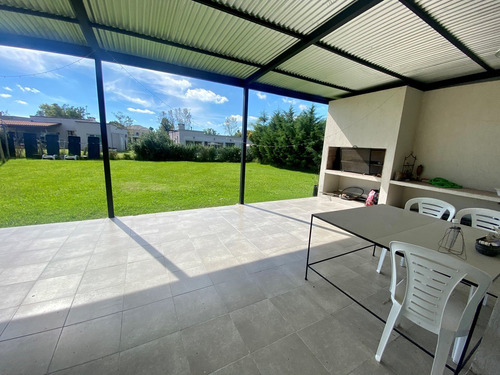 Imagen 30 de 30 de Vendo Casa Toda En Una Planta, 3 Habitaciones 2 Baños Y Toilette, Piscina Ya Terminada!