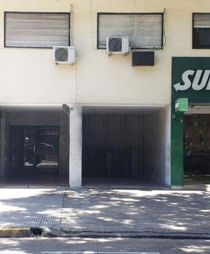 Imagen 2 de 2 de Venta Cochera Cubierta - Excelente Ubicación