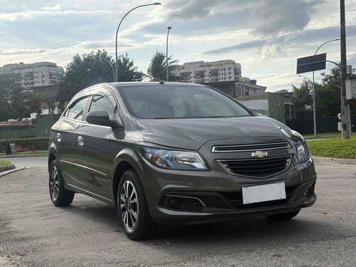 Chevrolet Onix 1.4 MPFI LT 8V FLEX 4P MANUAL