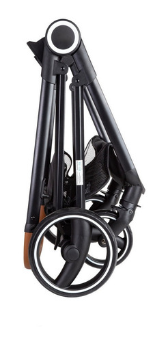 Imagen 5 de 5 de Coche de paseo travel system Bebesit Cosmos beige con chasis color negro