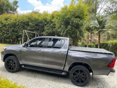 Toyota Hilux 2.4l