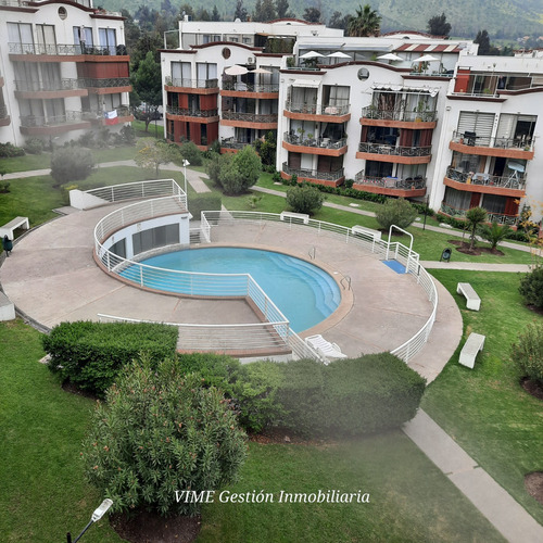 Único Con Mesón En Isla, Remodelado De 3 D+ 2 B + 1e Y 1b