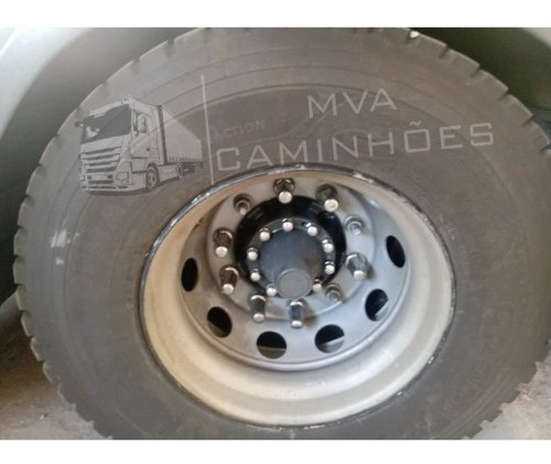 Imagem 11 de 12 de Caminhão Scania P 360 - 6x2 T