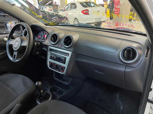 Imagem 10 de 14 de Volkswagen Gol Special Mb 2016