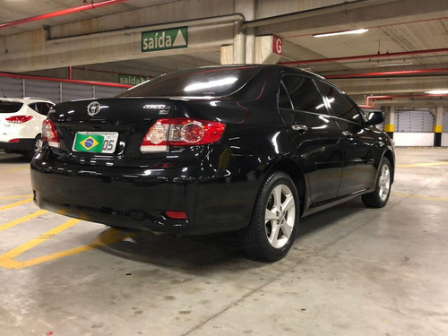 Toyota Corolla 1.8 16v Gli Flex Aut. 4p