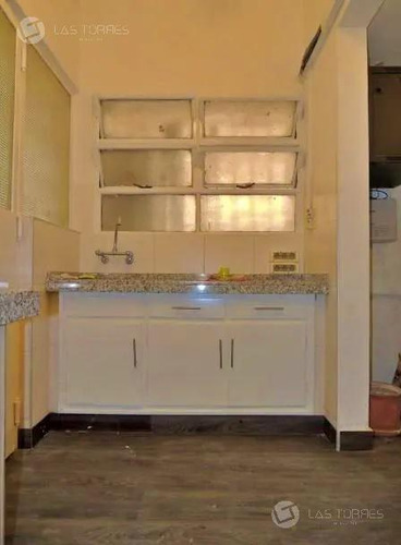 Venta, Apartamento, 5 Dormitorios, Centro (montevideo), Las-19556