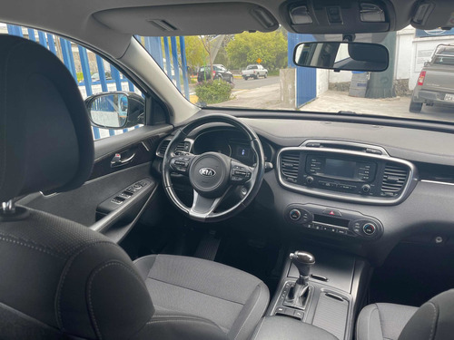 Kia Sorento 3.3 3.3v6 (3 Filas)