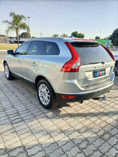 Imagem 8 de 15 de Xc 60 3.0 Awd 5p