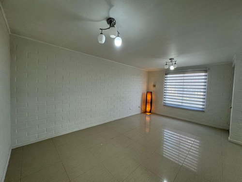 Arriendo Casa En Condominio 2hab 2ba San Pedro De La Paz