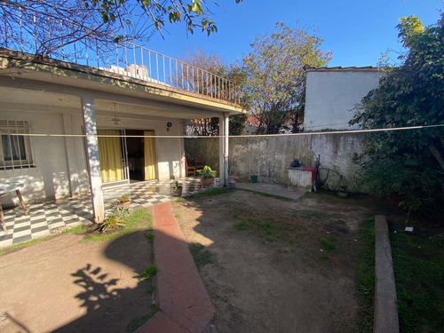 Imagen 6 de 25 de Venta Casa Quilmes Oeste 3 Amb Jardin Y Cochera
