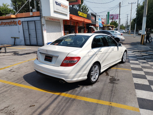 Imagen 6 de 15 de Mercedes-benz Clase C300 Sport 2010 Blanco