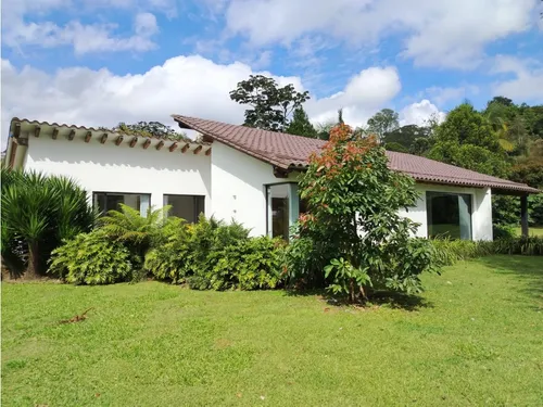 Casa Finca Campestre El Retiro Antioquia Vía A La Fé. Dp