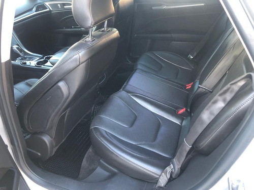 Ford Mondeo Titanium