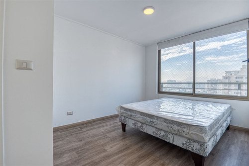 Depto Crnel Robles, Piso 11, Vista Oriente