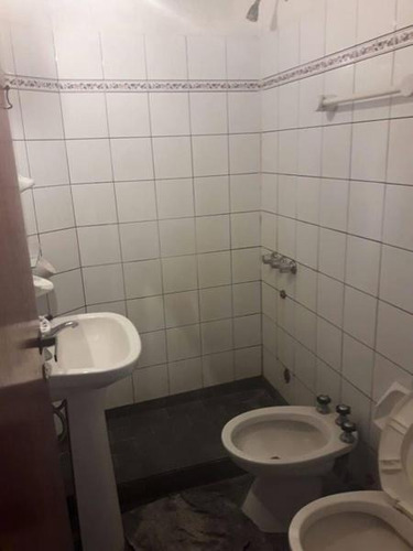 Imagen 5 de 6 de Venta - Compra - Oportunidad - Departamento - 2 Amb - Moron - Edificio - Inversion - Terreno -
