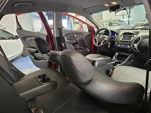 Hyundai TUCSON IX-35 2.0l Crdi 4x2 AUTOMÁTICA