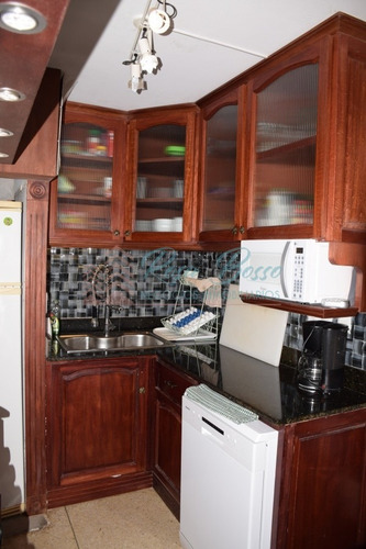 Departamento En Gorlero- Ref: 4979