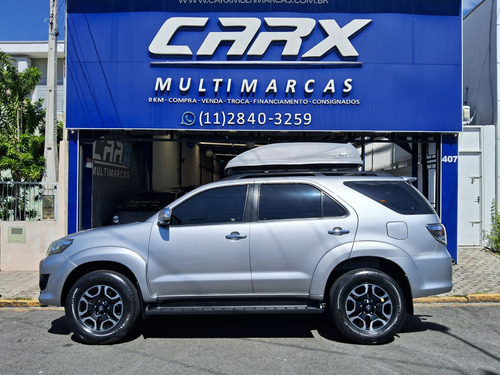 Toyota Hilux SW4 2.7 16V 4P FLEX SR 7 LUGARES AUTOMÁTICO