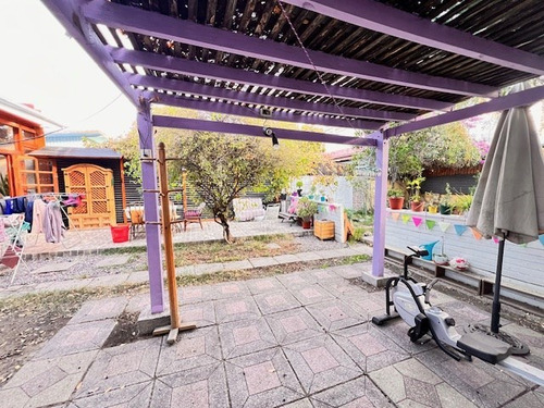 Casa En Venta De 5 Dorm. En Macul