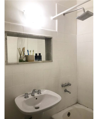 Venta Departamento De 2 Ambientes - Recoleta