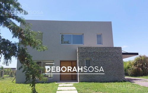 Casa En Venta Barrio El Canton - Zona Norte- Escobar-maschwitz-5 Ambientes