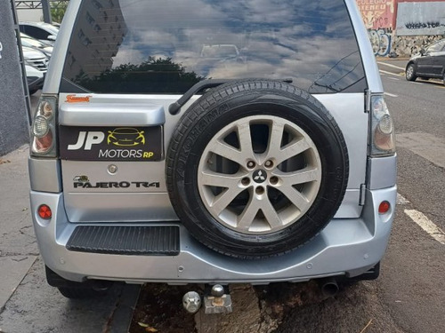 Mitsubishi Pajero TR4 Pajero TR4 2.0 4X4 16V 140CV FLEX 4P AUTOMÁTICO