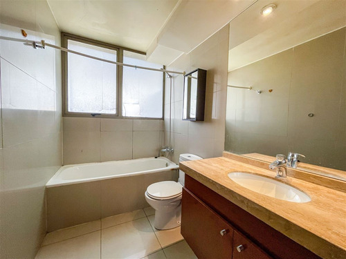 Departamento En Arriendo De 3 Dorm. En Vitacura